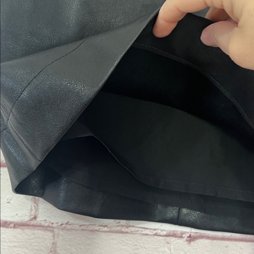 J. Crew Faux-leather A-line Mini Skirt NWOT Size 4 Black - Picture 6 of 14